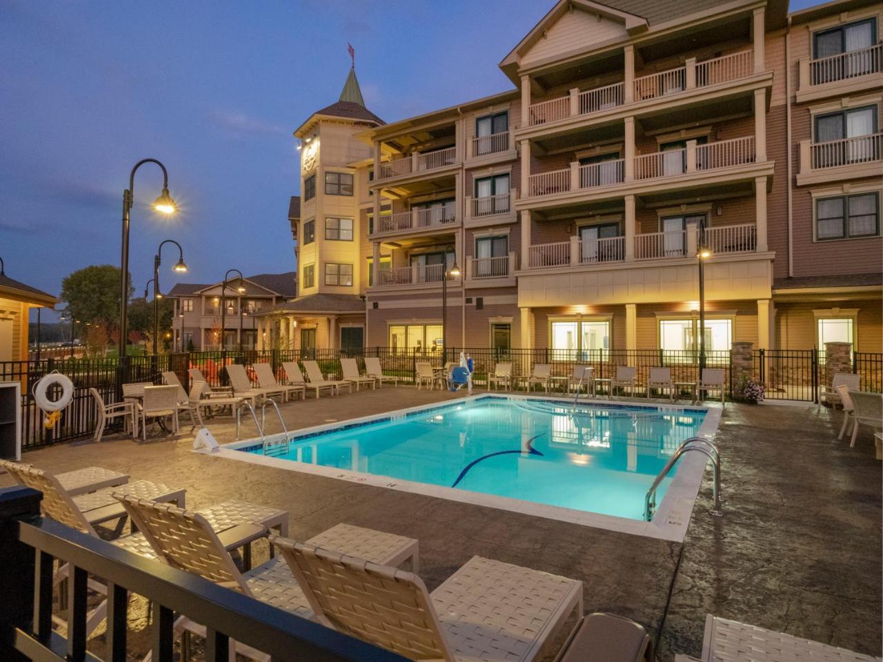Chautauqua Harbor Hotel - Jamestown Celoron Exterior photo